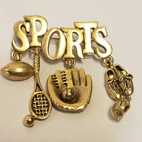 Vintage Danecraft Sports Brooch Pin Baseball Tennis Football Soccer Signed "D" - Picture 2 of 6